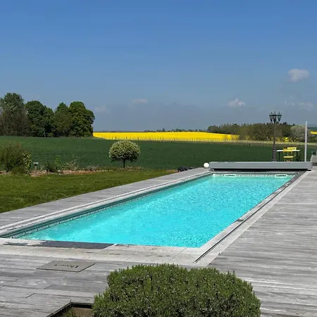 Les Autres Sens Bed & Breakfast